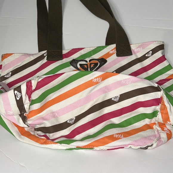 Roxy candy stripe beach tote - Picture 3 of 7